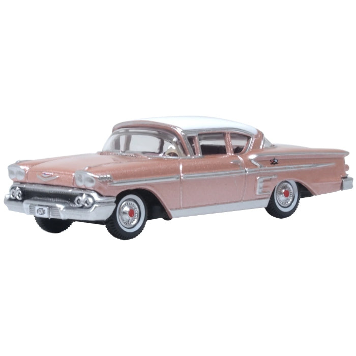 1/87 Chevrolet Impala Sport Coupe 1958 Cay Coral And White