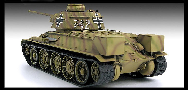 1/35 German T-34/76 747 (R)_5