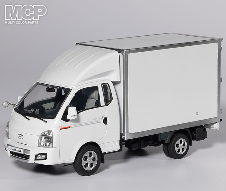 1/24 Porter II Box Truck Plastic Model Kit_9