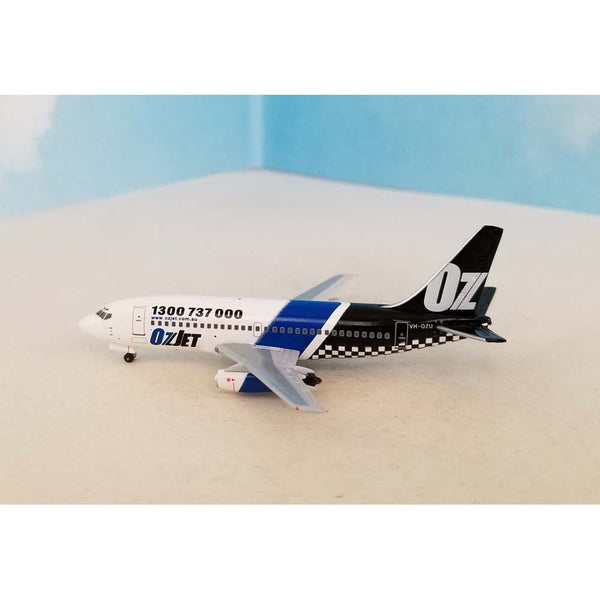 1/400 Ozjet Boeing 737-200 VHOZU