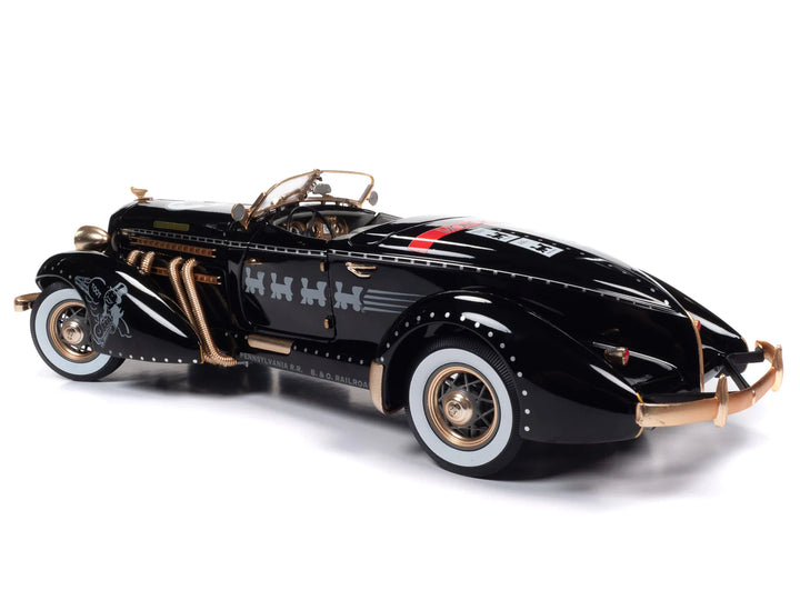 1/18 1935 Auburn 851 Speedster with Mr. Monopoly Resin Figure_5