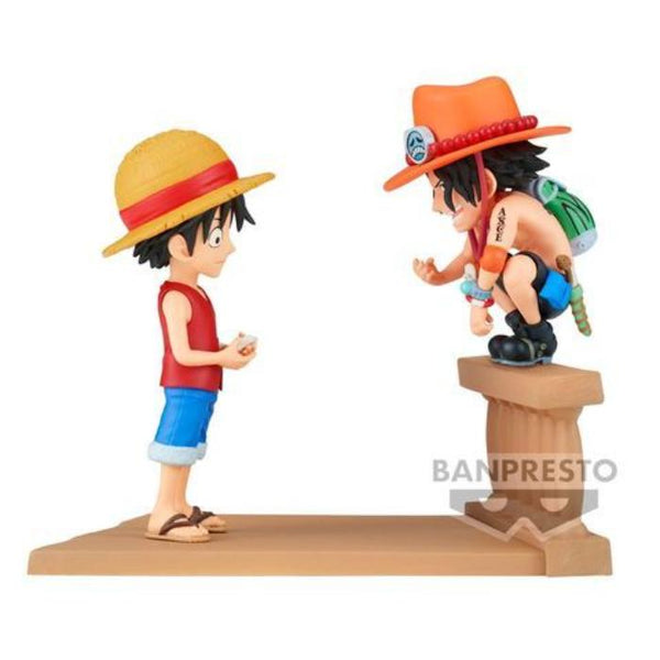 image1-One Piece World Collectable Figure Log Stories-Monkey.D.Luffy & Portgas.D.Ace