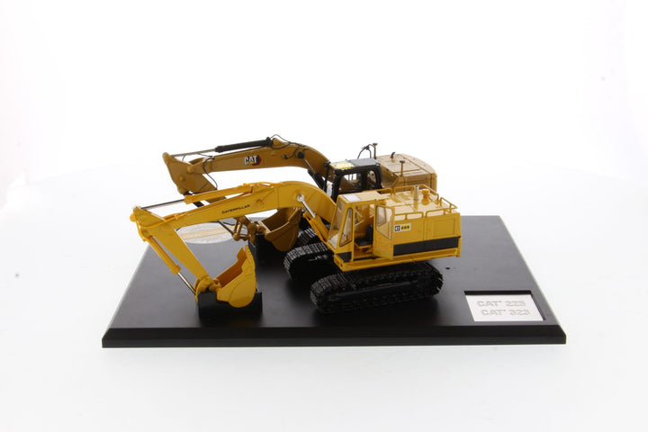 1/50 Caterpillar 225 & 323 Hydraulic Excavator Evolution Series_1