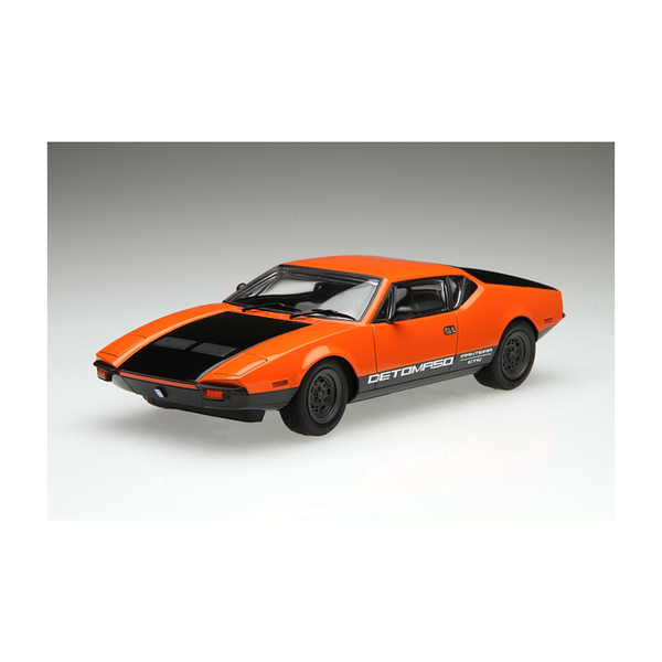 1/24 De Tomaso Pantera GTS (RS-90) Plastic Model Kit