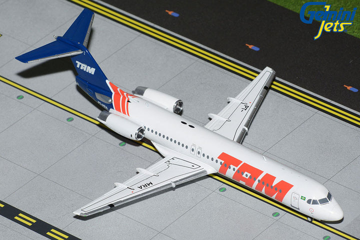 1/200 TAM Linhas Aéreas Fokker 100 PT-MRA