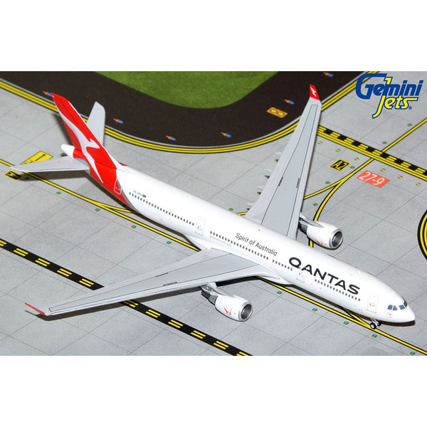 1/400 QANTAS A330-300 VH-QPH