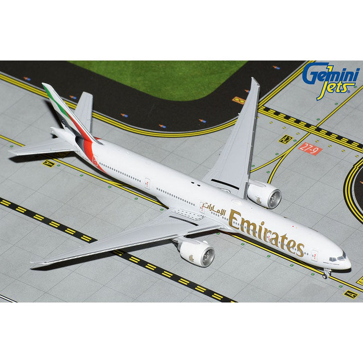 1/400 Emirates B777-300ER A6-ENV New Livery