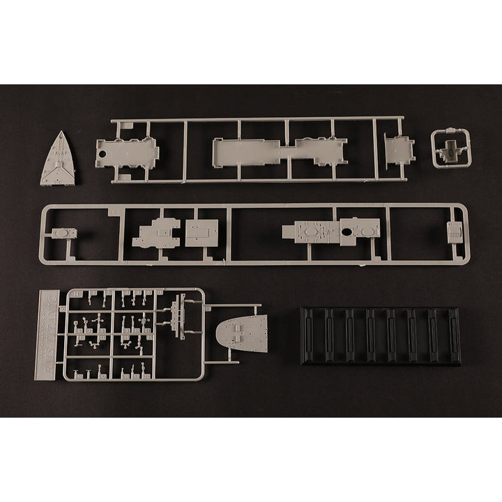 1/700 Titanic Plastic Model Kit_12