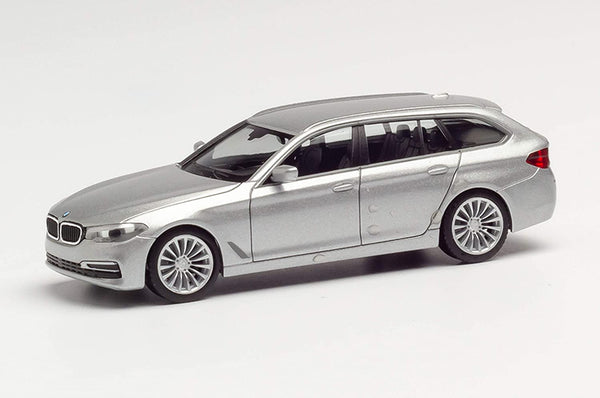 1/87 BMW 5er Touring Glacier Silver Metallic