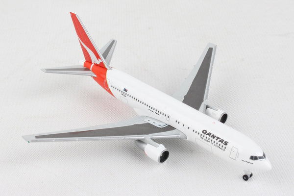 1/500 QANTAS B767200   City of Wollongong   VHEAJ Centenary Series