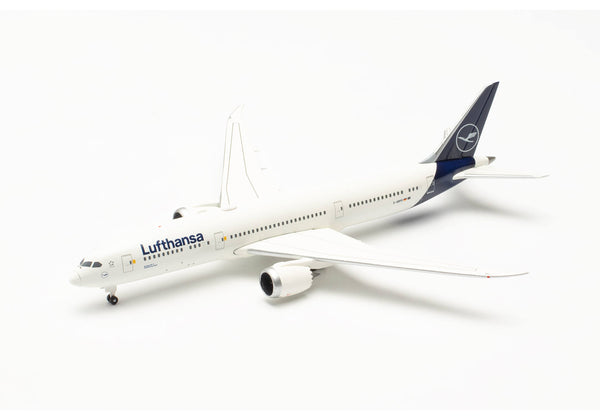 1/500 Lufthansa Boeing 787-9 Dreamliner