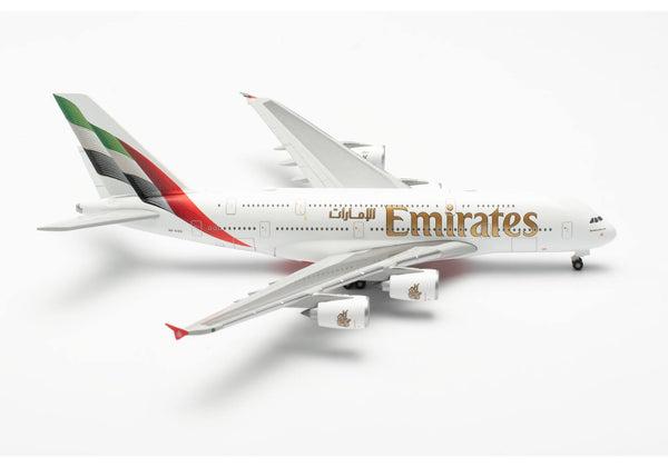 1/500 Emirates Airbus A380 - New Colors_1