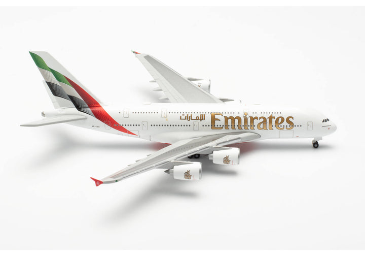 1/500 Emirates Airbus A380 - New Colors_1