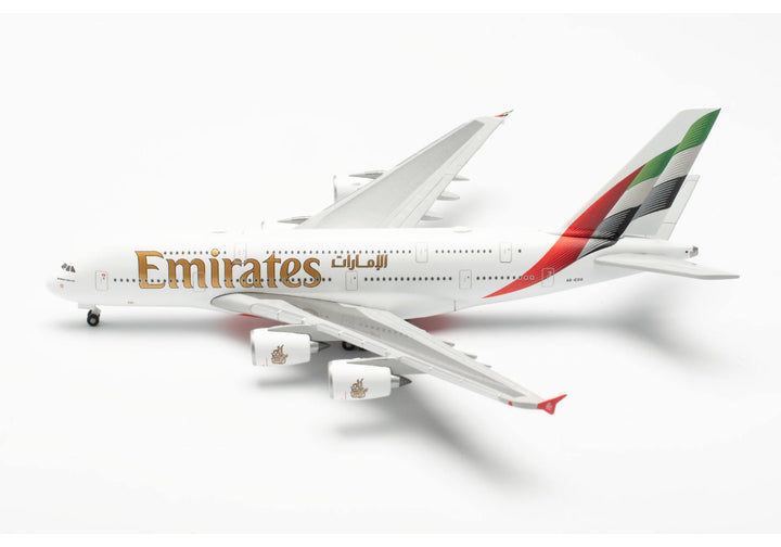 1/500 Emirates Airbus A380 - New Colors_2