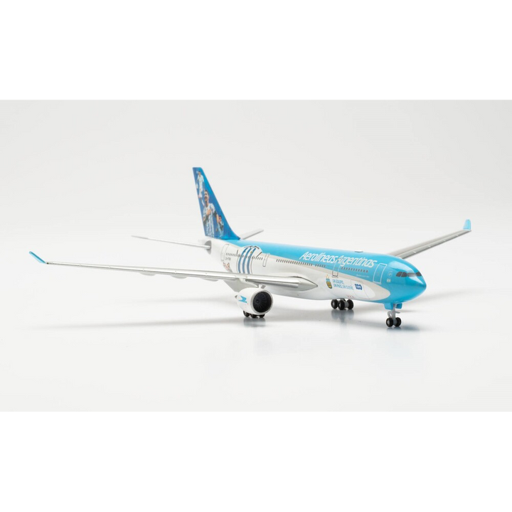 1/500 Aerolíneas Argentinas Airbus A330-200 - Selección de Argentina_3