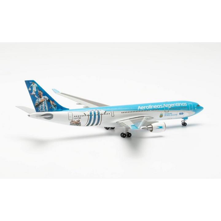 1/500 Aerolíneas Argentinas Airbus A330-200 - Selección de Argentina_4