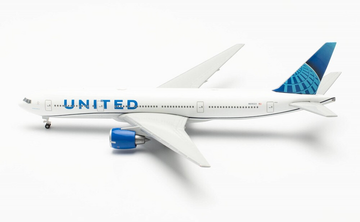 1/500 United Airlines Boeing 777-200_2