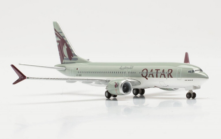 1/500 Qatar Airways Boeing 737 Max 8_3