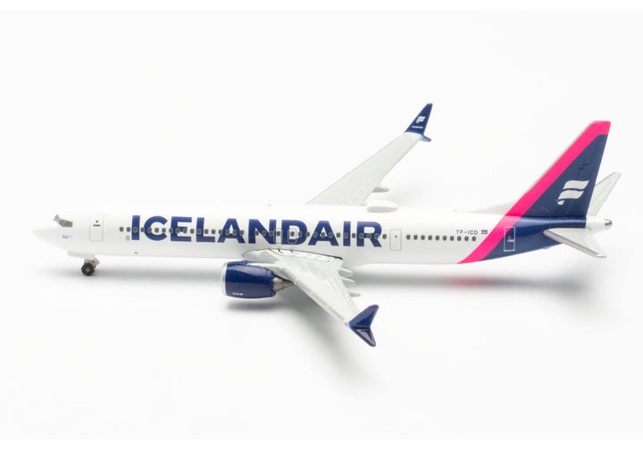 1/500 Icelandair Boeing 737 Max 9 - Magenta Tail Stripe_2