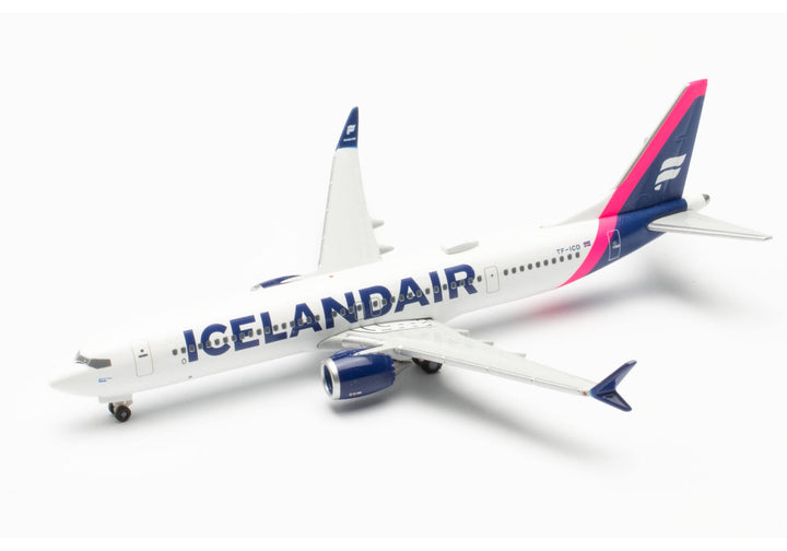 1/500 Icelandair Boeing 737 Max 9 - Magenta Tail Stripe_4