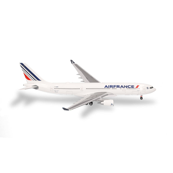 1/200 Air France Airbus A330-200 (New Colors)