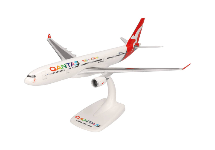 1/200 Snap Qantas Airbus A330-200 "Pride Is In The Air"