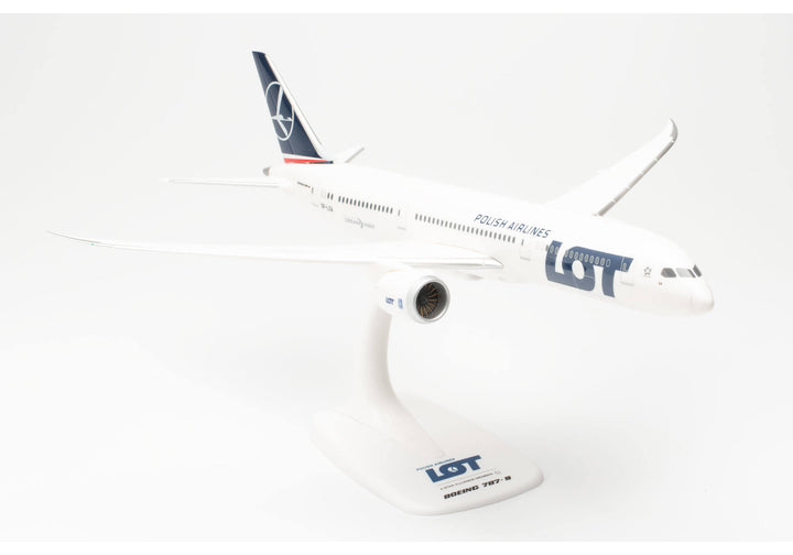 1/200 Snap Lot Polish Airlines Boeing 787-9 Dreamliner_3