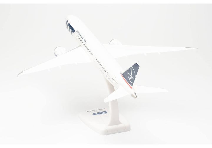 1/200 Snap Lot Polish Airlines Boeing 787-9 Dreamliner_4