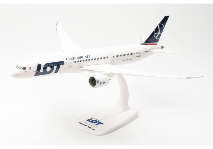 1/200 Snap Lot Polish Airlines Boeing 787-9 Dreamliner_5