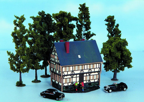 HO Half-Timbered House Kit