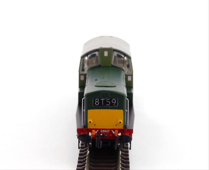 OO Class 17 BR Green Syp D8607