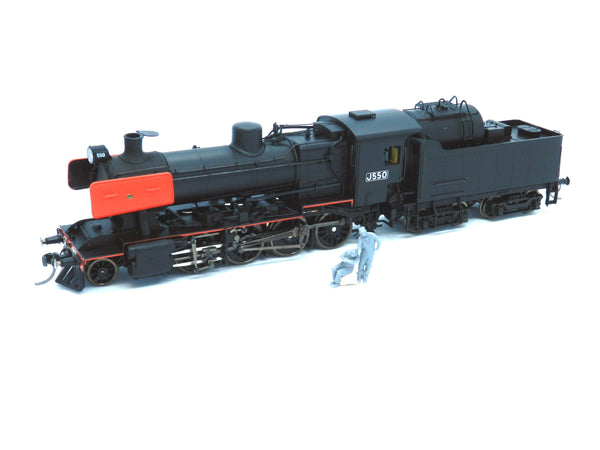 HO J550 VR J Class 2-8-0 Oil Tender Footplate Edge Red