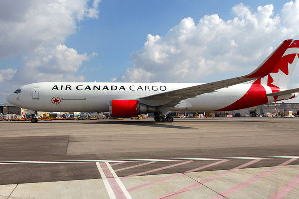 1/400 Air Canada Cargo Bo767-300ER (BDSF) C-GHLV