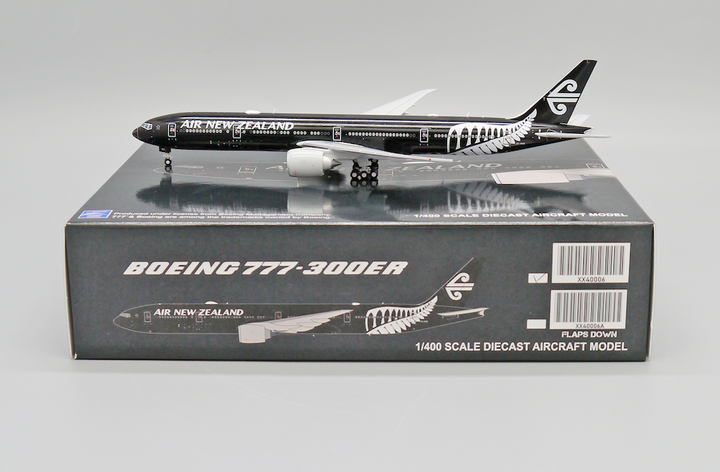 1/400 Air New Zealand B777-300ER ZK-OKQ "All Blacks"_3