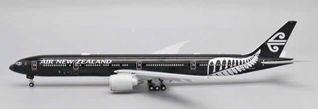 1/400 Air New Zealand B777-300ER ZK-OKQ "All Blacks"_2