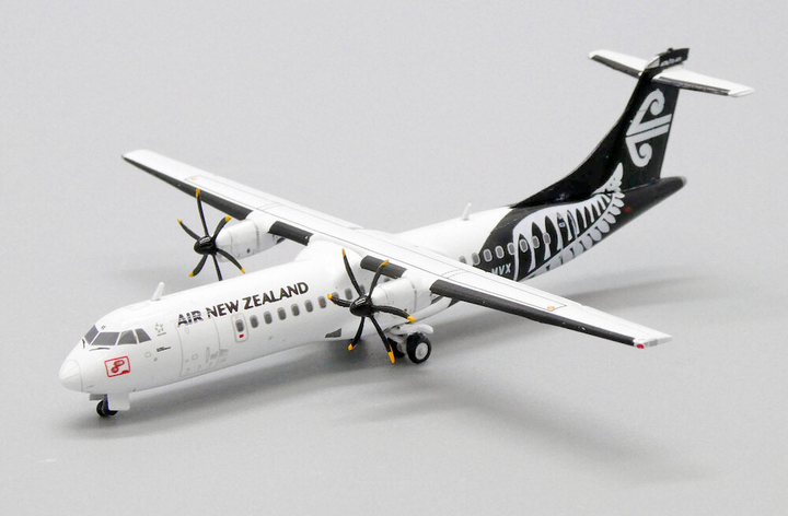 1/400 Air New Zealand ATR 72-600 ZK-MVX_1