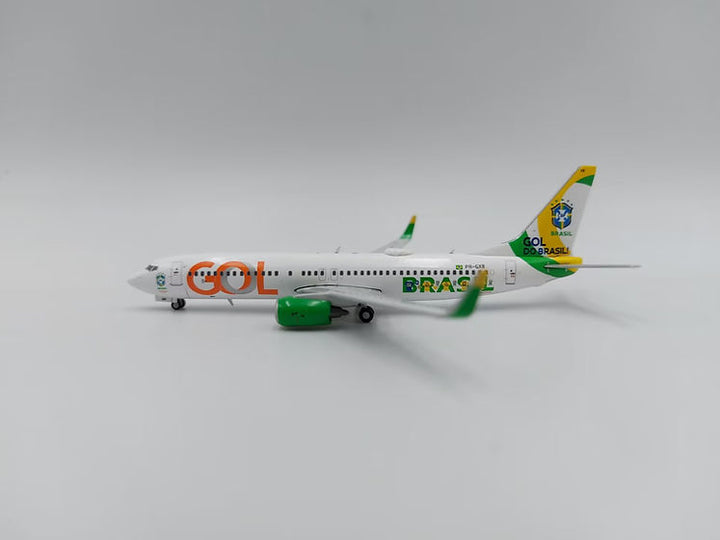 1/400 GOL B737-800 PR-GXB ''Gol Do Brasil''_2