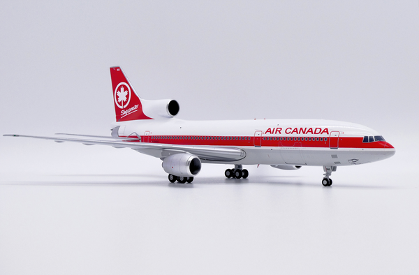 1/200 Air Canada Lockheed L-1011-500 Tristar "Singapore '85" Reg: C-GAGG with Stand