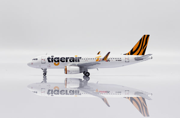 1/400 Tigerair Taiwan Airbus A320 Reg: B-50018 with Antenna