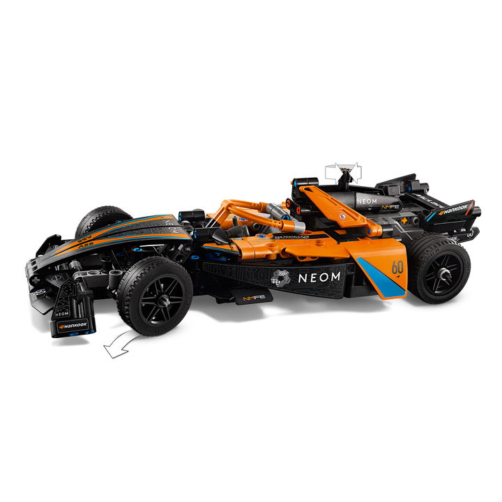 NEOM McLaren Formula E Race Car_4