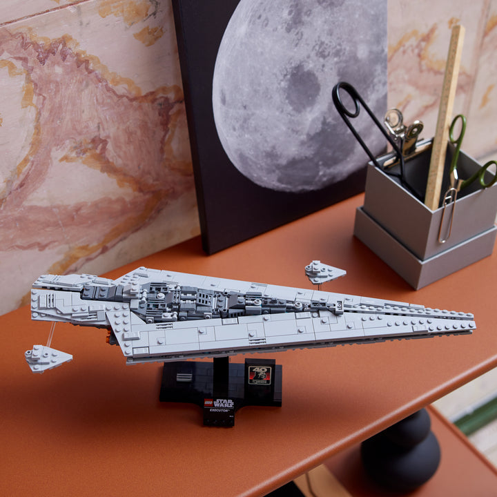 Executor Super Star Destroyer_8