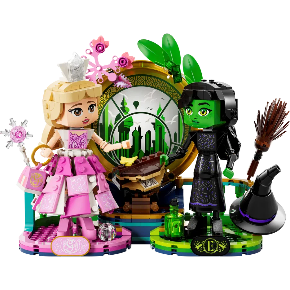 image11_Elphaba & Glinda Figures