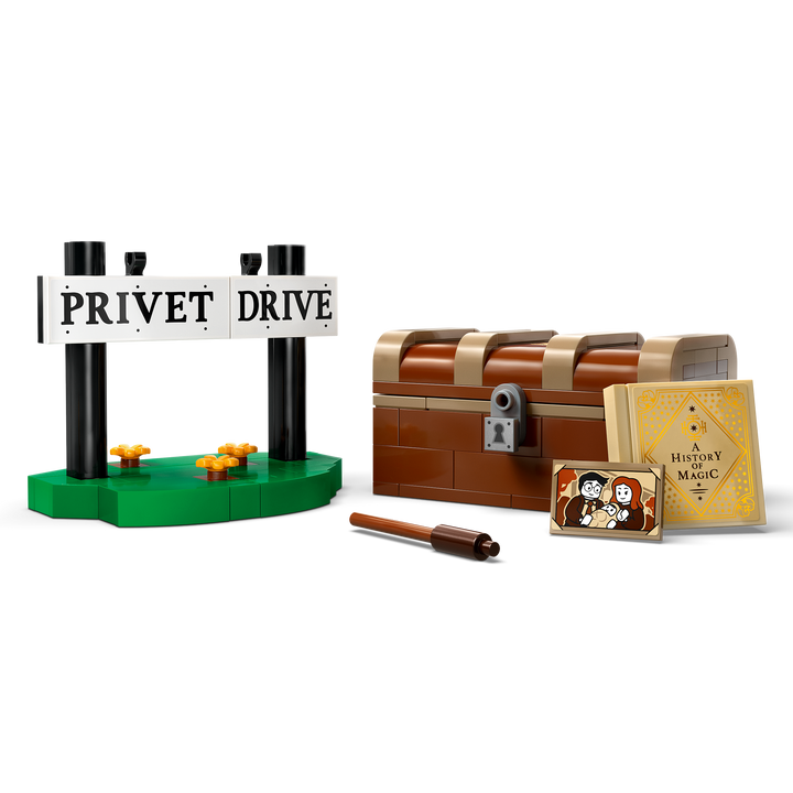 Hedwig at 4 Privet Drive_5