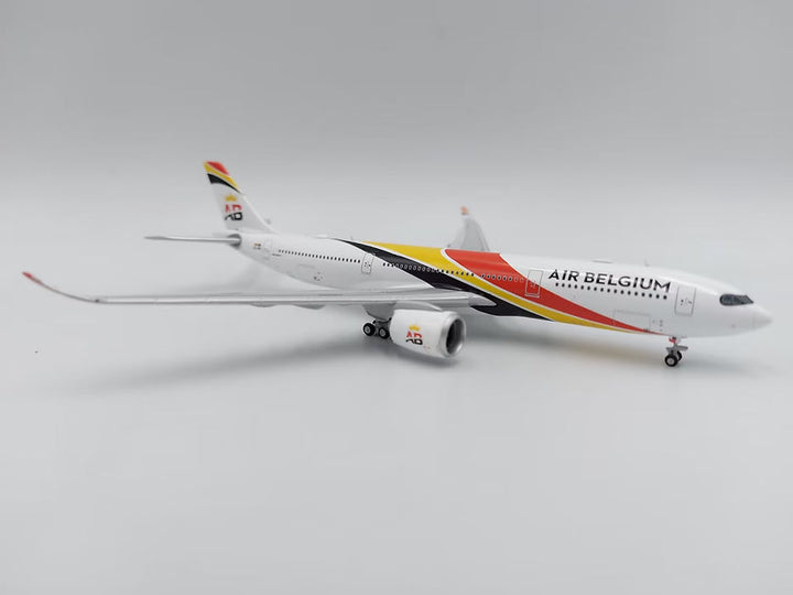 1/400 Air Belgium A330-900neo OO-ABG_2