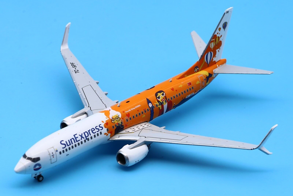 1/400 SunExpress B737-800 TC-SPF (Proudly Flying Boeing)