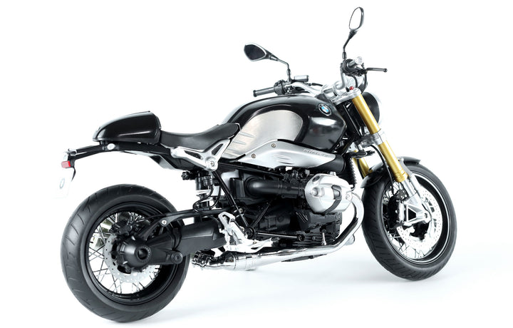 1/9 BMW R nineT (Pre-Coloured Edition) Plastic Model Kit_2