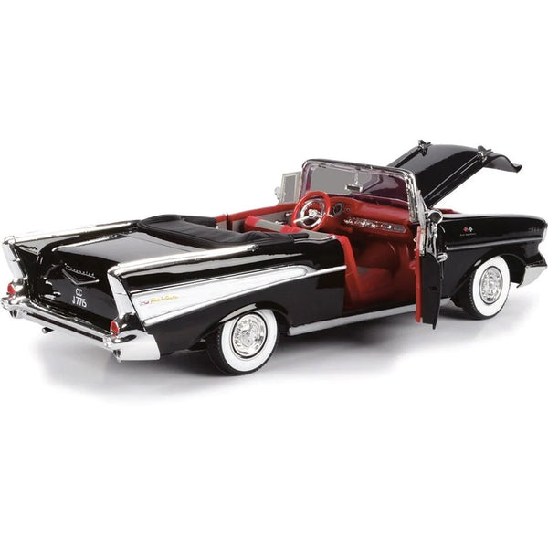 1/18 1957 Chevy Bel Air ''Dr. No'' James Bond_1