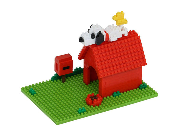 Peanuts - Snoopy House