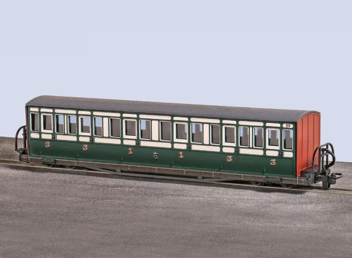 OO-9 GLT FR Short "Bowsider" Bogie Coach – Early Preservation Green 20