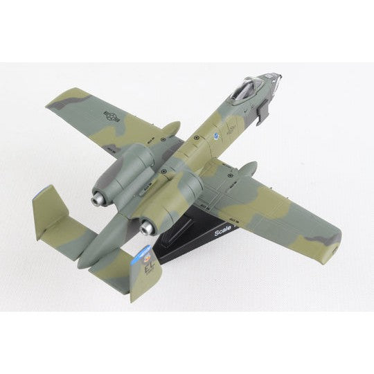 1/140 A-10 Warthog Flying Tigers_5